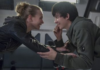 Review: Teen-Focused 'The Space Between Us' Is on Autopilot